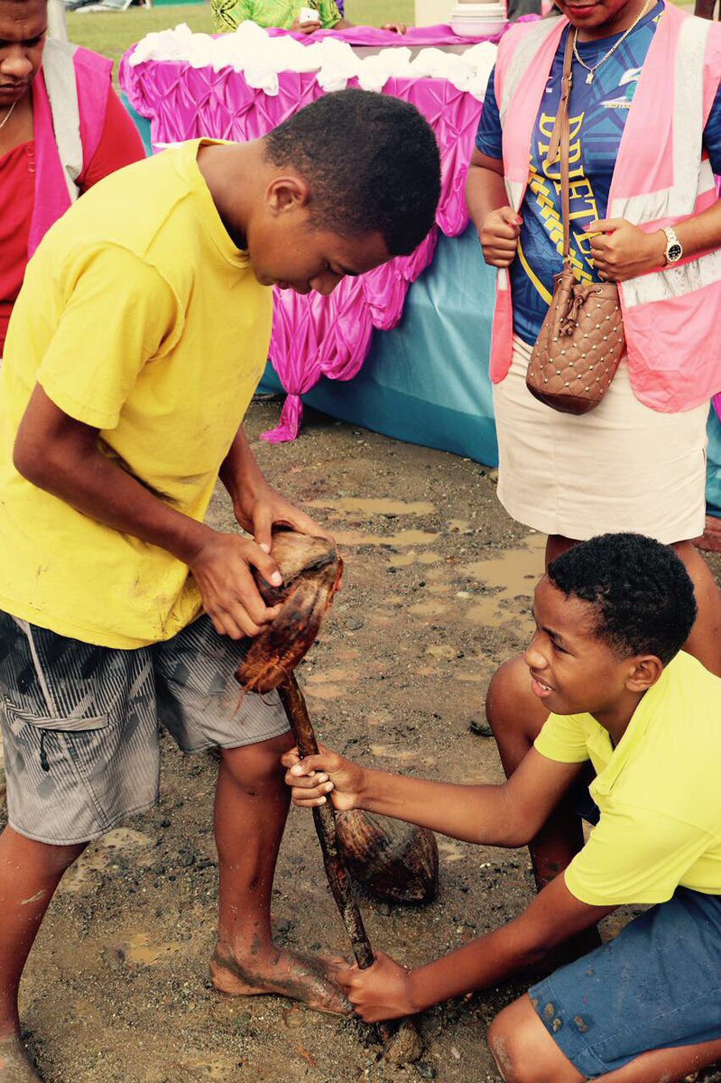 souls2Jesus's tweet photo. Youth Alive Central 2019. Youths enjoying themselves. Investing into the future leaders of Fiji & our ministry . #YouthAlive19 #SoulstoJesus #NCF #JESUSisLORD #NOTASHAMEDOFTHEGOSPEL https://t.co/WPhAHgxR4S