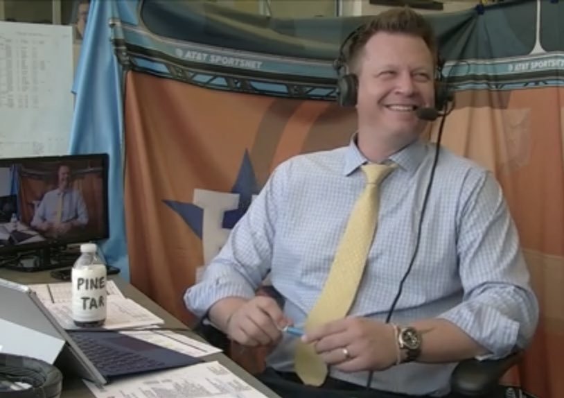 DelRaz09's tweet photo. Happy Birthday, @Blummer27! #YouLookAtIt https://t.co/2tHidGyaj8