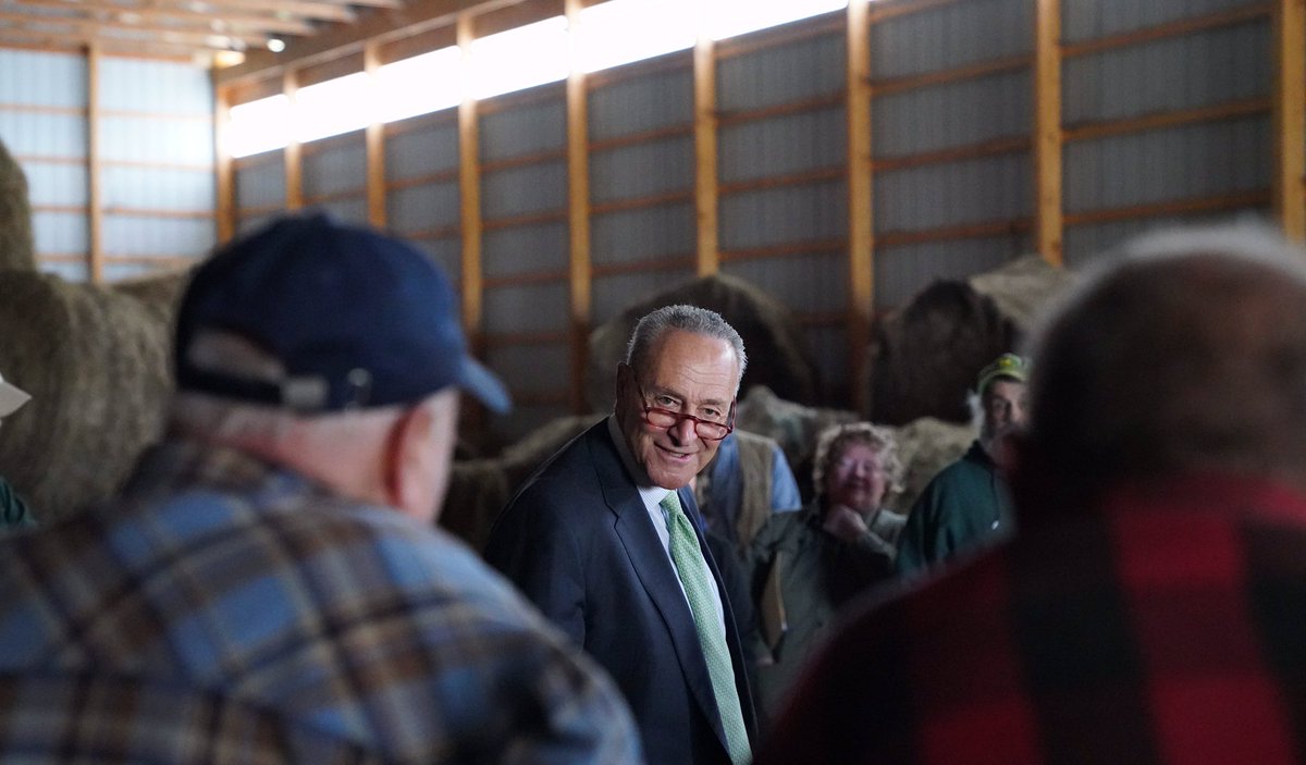 Senator Schumer meets with farmers. (Photo by the Senate Democratic Media Center)