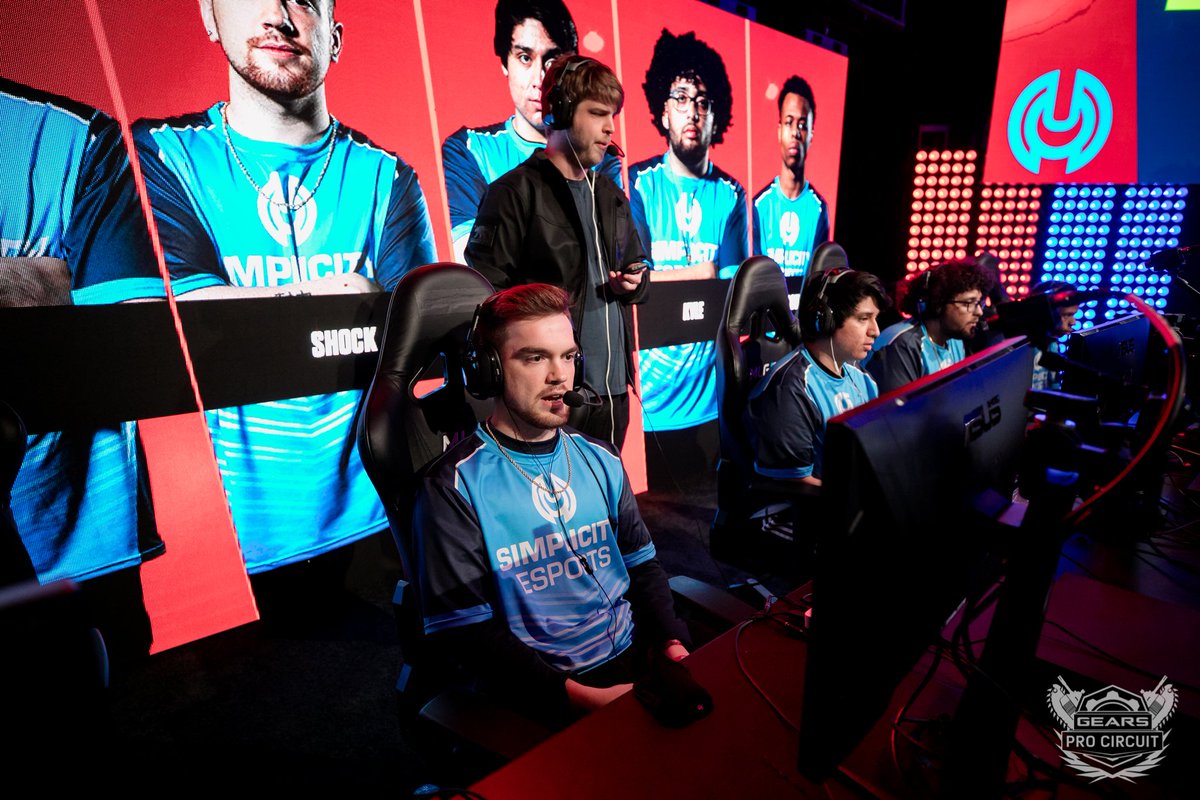 GearsEsports's tweet photo. POOL A: @OpTicGaming defeat @GGSimplicity 2-0

📸 Game faces courtesy: @joebradyphoto https://t.co/4su9cMj9ZT