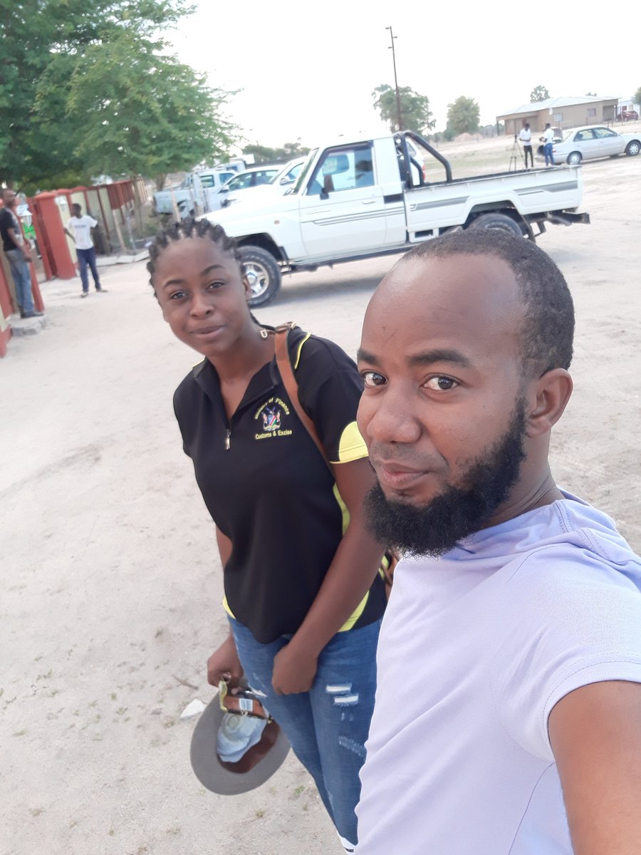 Mbasure's tweet photo. Meme ngu talungu osilae #Endola https://t.co/EPeY6ZD6NL