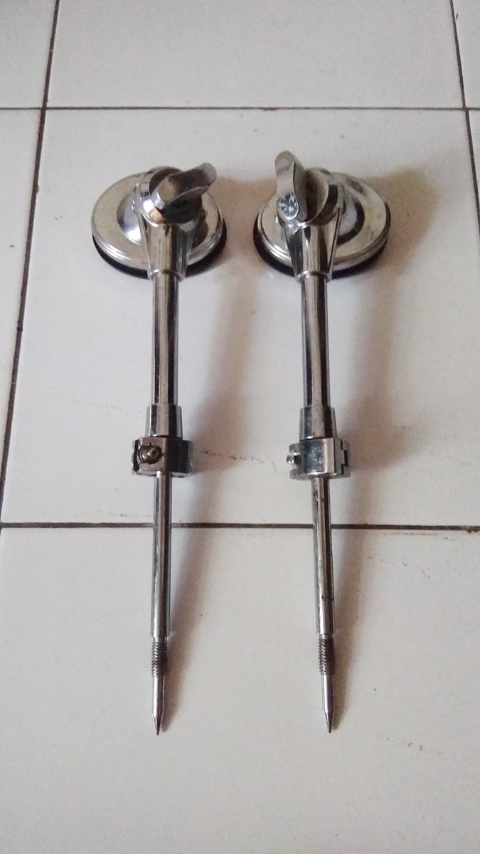 Dijual ; kaki bassdrum premier cabria xpk, minus karet hilang, fungsi normal, 300rb 
Thanks <a href="/DrumBagus/">@DrumBagus</a>