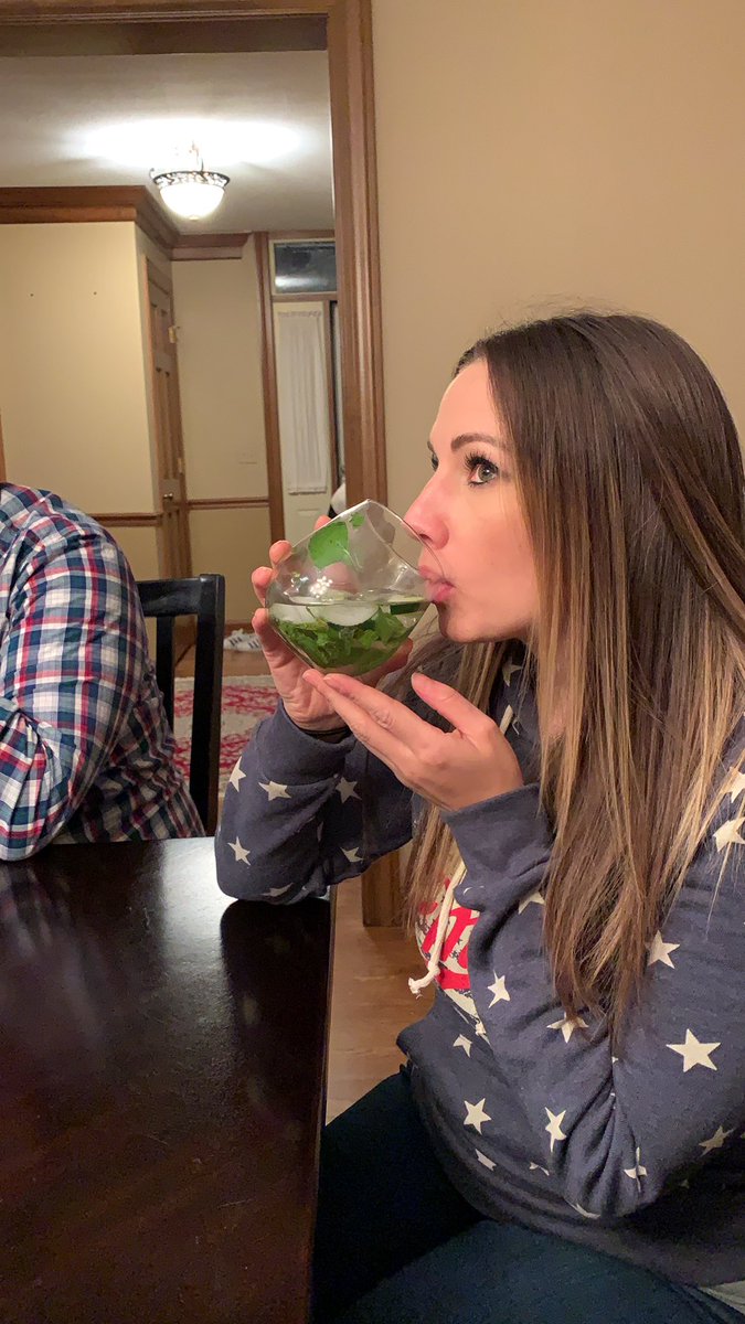 klar531's tweet photo. Just drinking the @ramonasinger for a #FridayFeeling - what are you doing @Andy https://t.co/gyRQHdGKGr