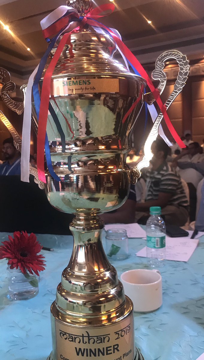 OMRcat's tweet photo. The winner takes it all ! Intense competition at the Account planning competition at #manthan2019. The 3 Judges &amp; audience had a tough time choosing the winner. @SiemensPLM_APAC @SiemensPLM_IN @SuprakashCee @AnanthSampath @tdkarthik @upkar_saini12 @s_kumaraswamy @vineetwarikoo https://t.co/TDgK7n099c