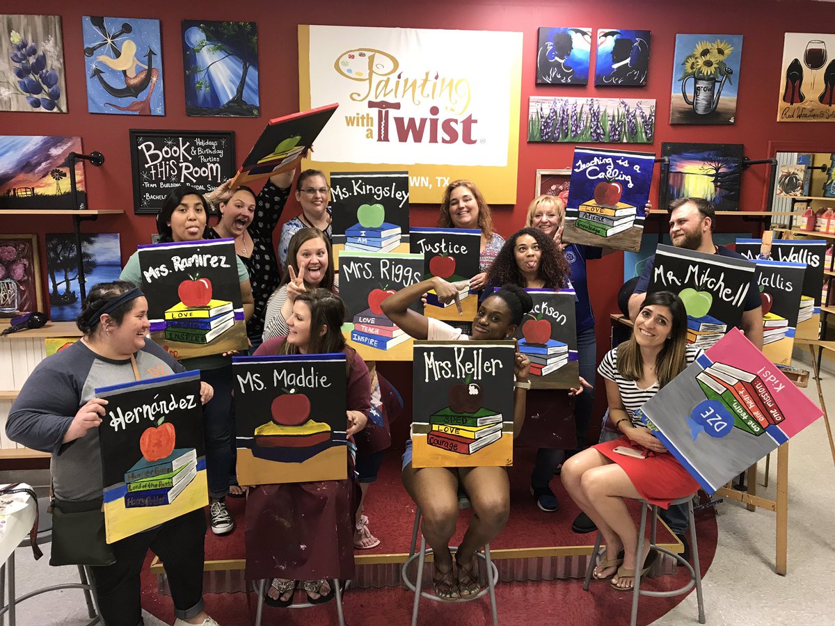 tkeel's tweet photo. Dolphin Download #PWAT #DZAWorldOfLearning https://t.co/qyOXgd27NC