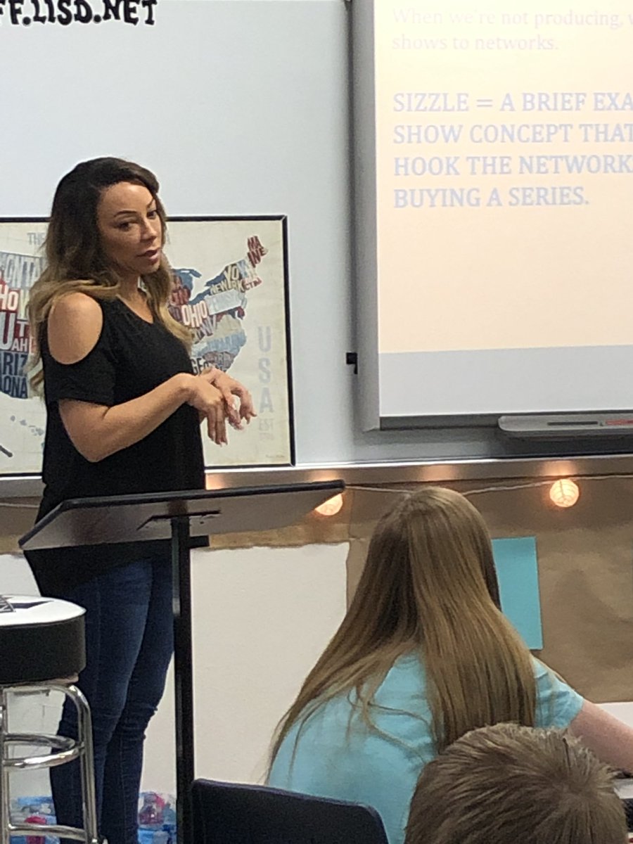 IngallsLisa's tweet photo. @Killian_MS 8th graders had a great Career Day. Thanks to the 21 professionals who shared their career stories with us! Thanks AVID students for helping us!
#GenTx #GenTXLISD  @Killian_AVID @Killian_MS https://t.co/C0wo1MLpbI