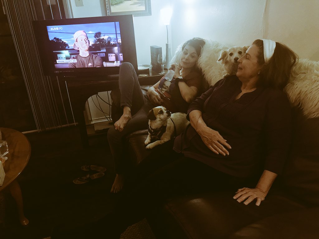 kimmielou's tweet photo. Watching LivePD with the neighbors. #LivePDWatchParty https://t.co/ZQgAGfXjDB