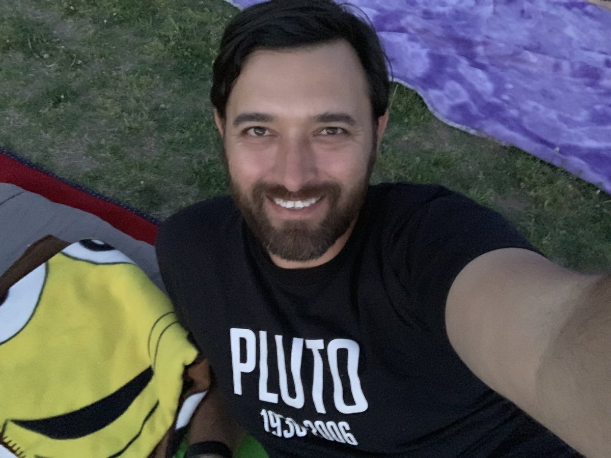 Silberkraus's tweet photo. Movie night at #BartlettElementary school in @cityofhenderson. Always glad to come out and support. https://t.co/6gfNnRrv9A