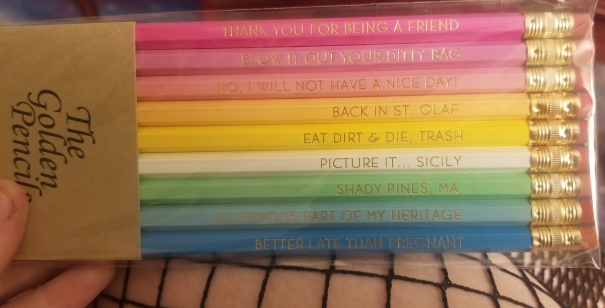 PushinUpRoses's tweet image. I got Golden Girls pencils.