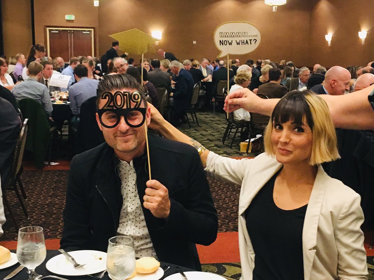 WesternSeminary's tweet photo. Let the celebration begin!
Graduation Banquet 2019, Portland and Online Campus
#WesternSemGrad2019 https://t.co/bGVDeFHuot