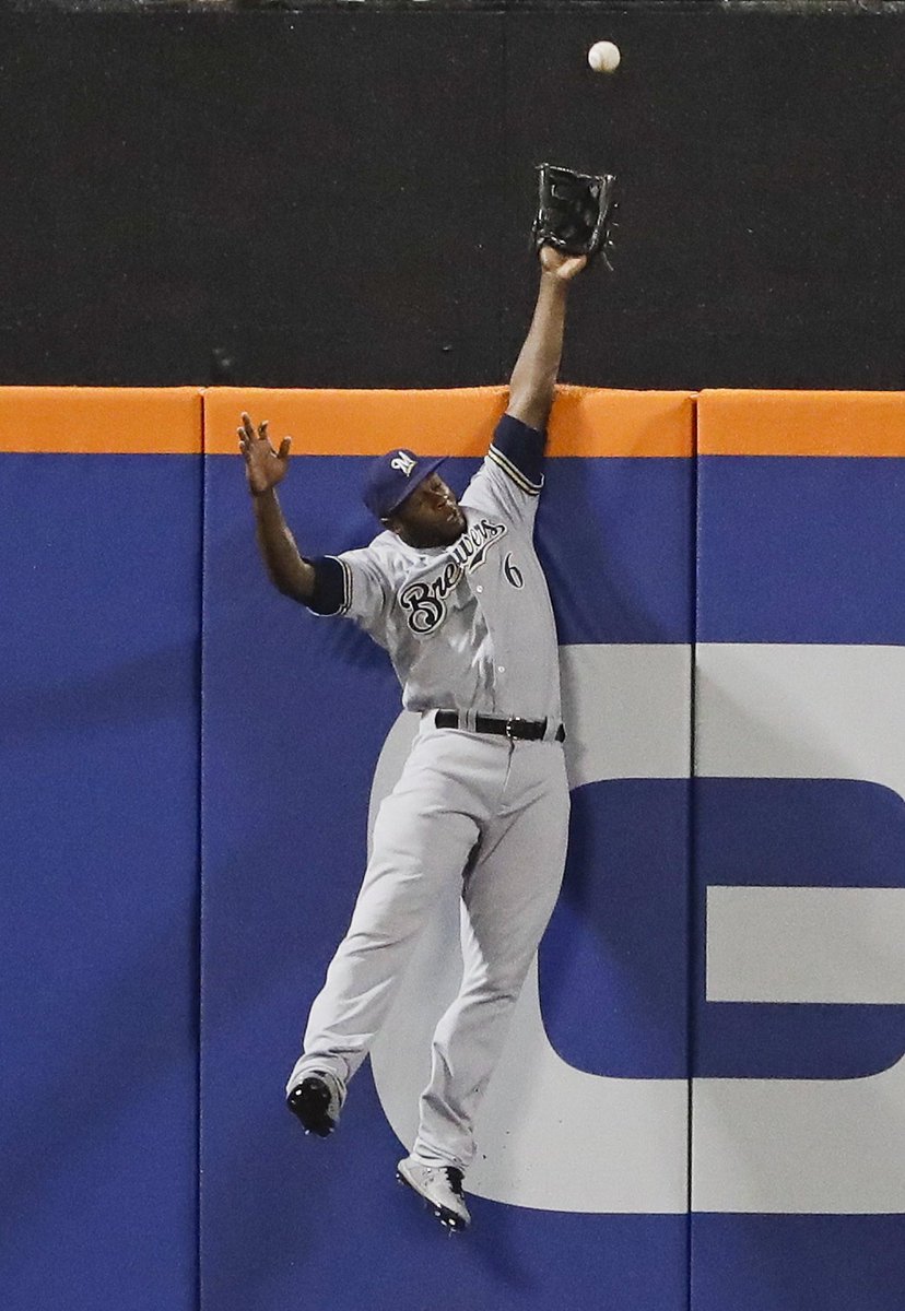 Brewers's tweet image. But seriously, tho.

If LoCain isn't setting the GOLD standard, we don't know who is.

The guy can do this in his SLEEP. #ThisIsMyCrew