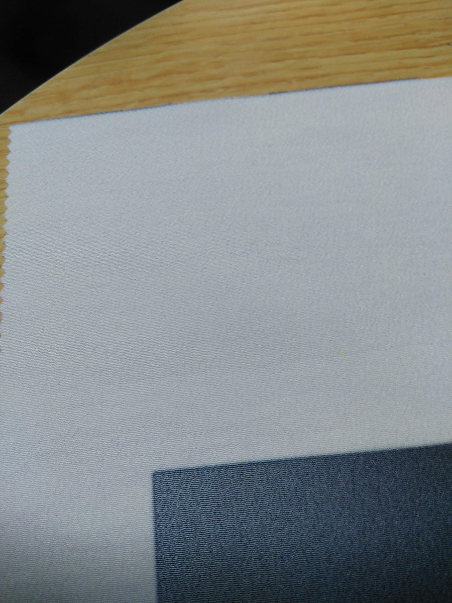 「新発売！大工方専用法被生地」
従来までのちりめん生地より20%軽くしかもシボに腰が有るので綺麗に法被が靡く「大工方法被専用」ちりめん生地です。

先ずはお問い合わせください。

＜発売元・千亀利院＞
電話072-436-1033     LINE @ffs4927k    
岸和田市北町14-26