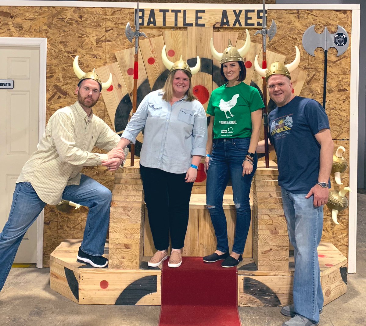 KathyParritt's tweet photo. Lots of fun with friends WAY cooler than us! #axeperts #girlswon #ronwasterrible with @parrittron @DeirdreNicole https://t.co/ZyuapNghCQ