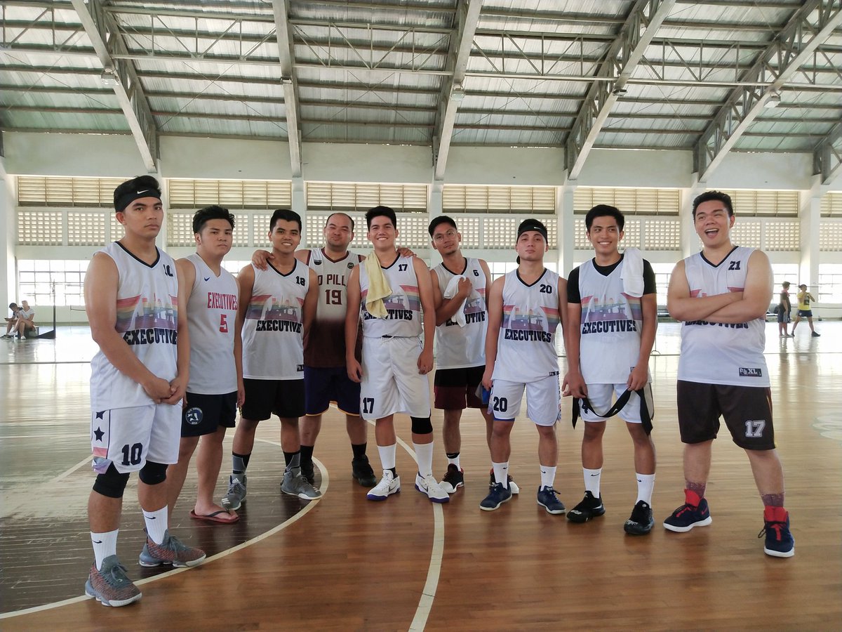 CEO_Executives's tweet photo. CEO finishes silver in #EngMeet2019 's Men's Basketball Tournament! What a journey, brods! Congratulations for reaching this far! No matter what, there will always be a way to claim that title once again. ☝👊

#CEOPride #LabanExecutives https://t.co/fWiSDBZ4T0