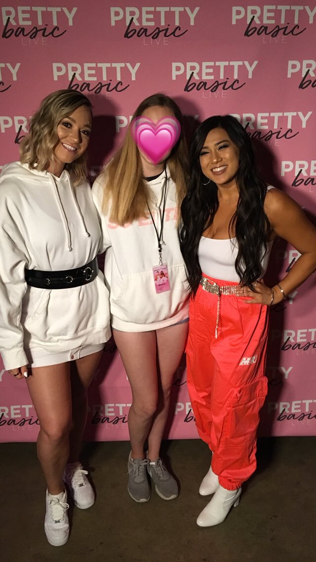 prettybasiclove's tweet photo. 💞 https://t.co/hgroaCmH9B
