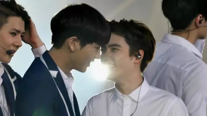 monroeminem's tweet photo. #FollowAnEXOL
#BBMAsTopSocial EXO @weareoneEXO chansoo is real🐠🔒🐧 https://t.co/ihLKHWEIJc