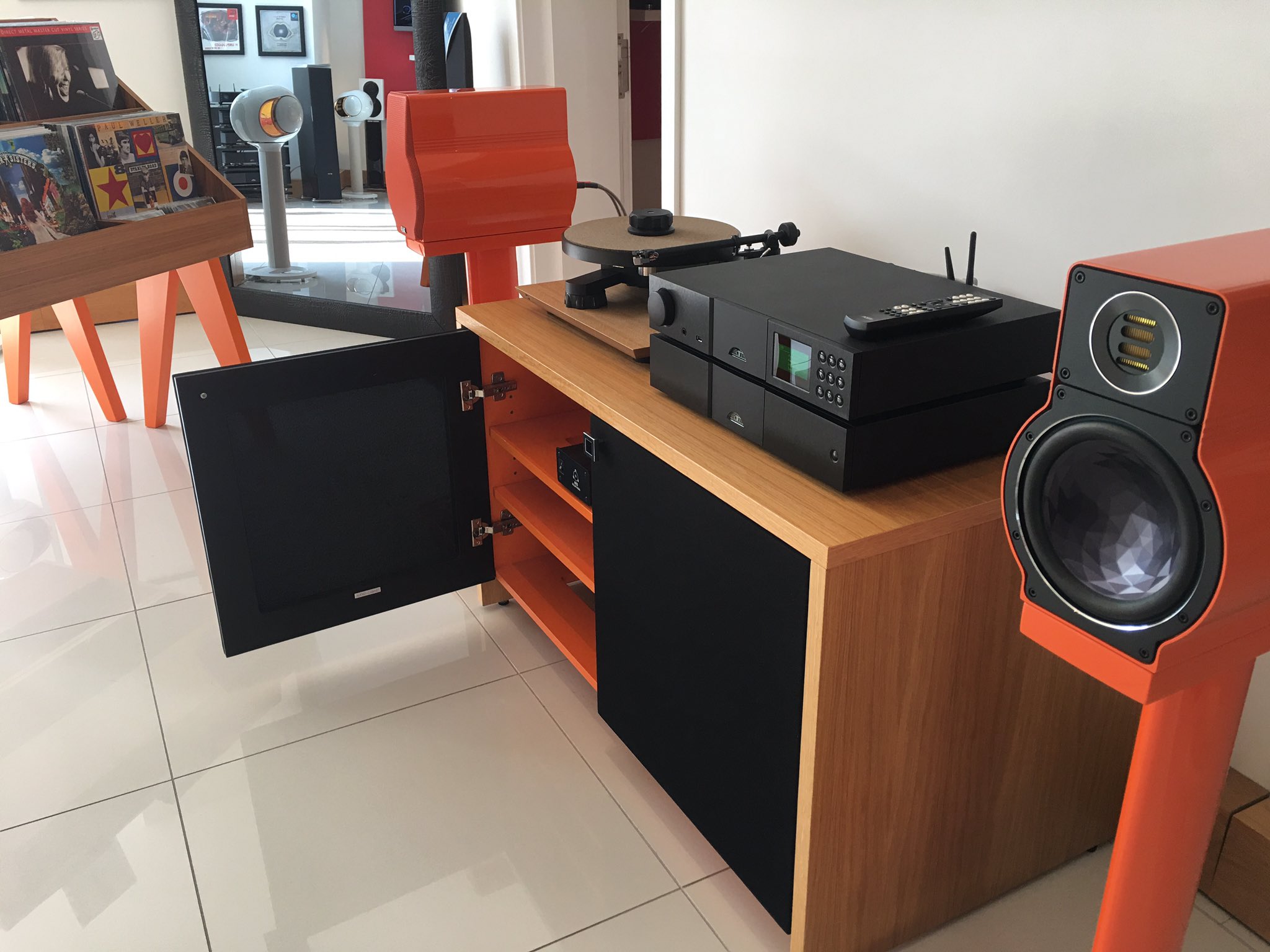 Stoneaudio Co Uk A Twitteren Elac Bs 314 Orange Loudspeakers