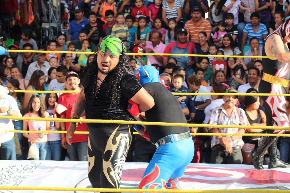 CNOP DURANGO (@cnopdurango) on Twitter photo Con motivo de celebrar el Día del niño CNOP Municipal Durango llevó acabo una Lucha Libre al exterior del Ex Cuartel Juárez, ahí cientos de niños juntos a sus padres se divirtieron y disfrutaron del espectáculo. Felicidades <a href="/Morales_Gz/">Toño Morales</a> Con motivo de celebrar el Día del niño CNOP Municipal Durango llevó acabo una Lucha Libre al exterior del Ex Cuartel Juárez, ahí cientos de niños juntos a sus padres se divirtieron y disfrutaron del espectáculo. Felicidades <a href="/Morales_Gz/">Toño Morales</a>