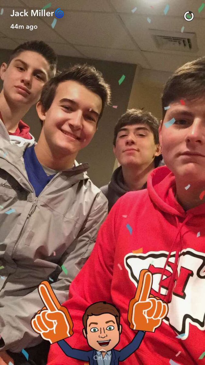 EliRotenberg's tweet photo. Happy birthday brotha✊🏽🤠 #duude #minibowl @ethan_stitz https://t.co/azPxg1bp6y