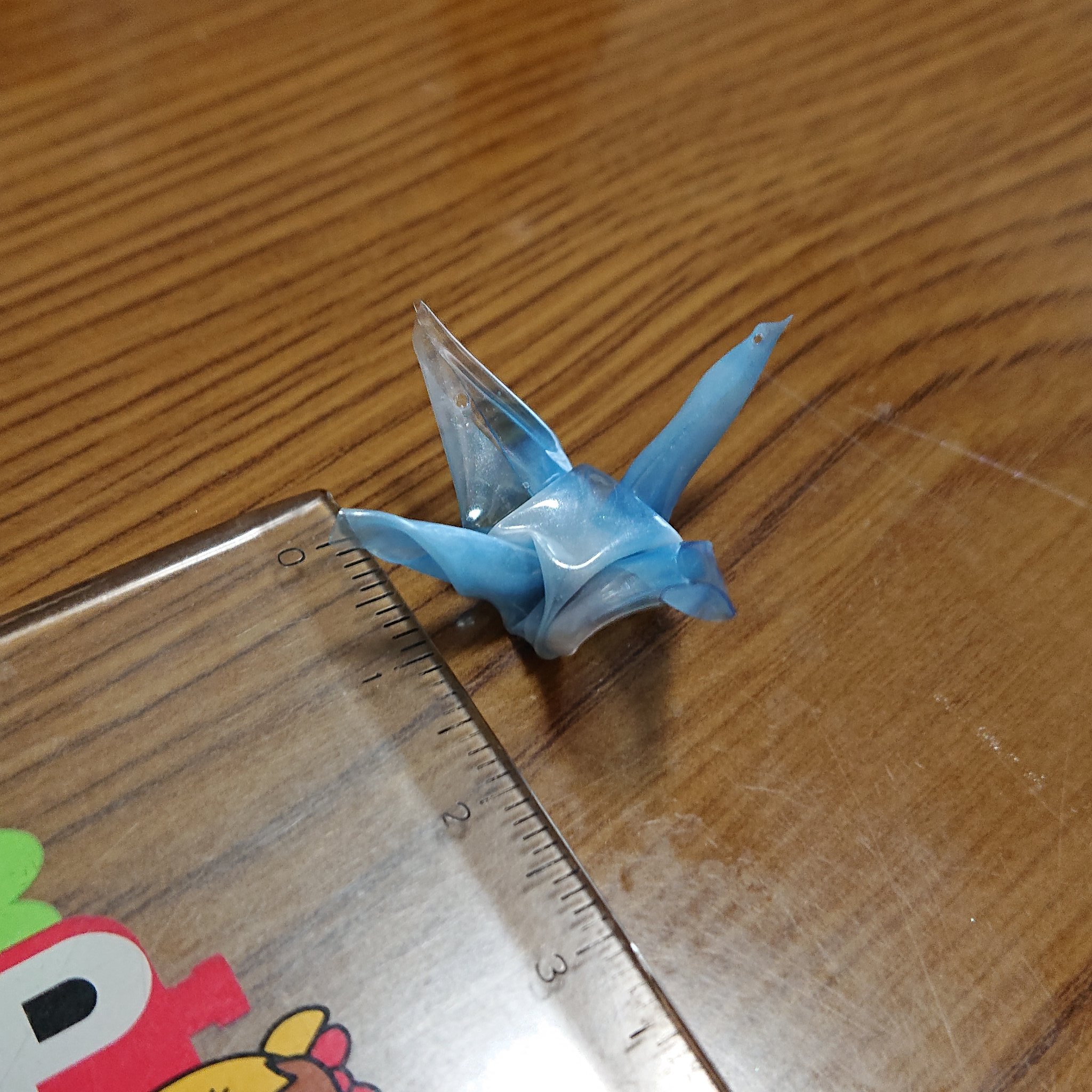 澪嵐 療養中 むしゃくしゃしたのでレジンで紙作って鶴折った レジン レジン変なもの選手権 T Co Gpupqzpq26 Twitter