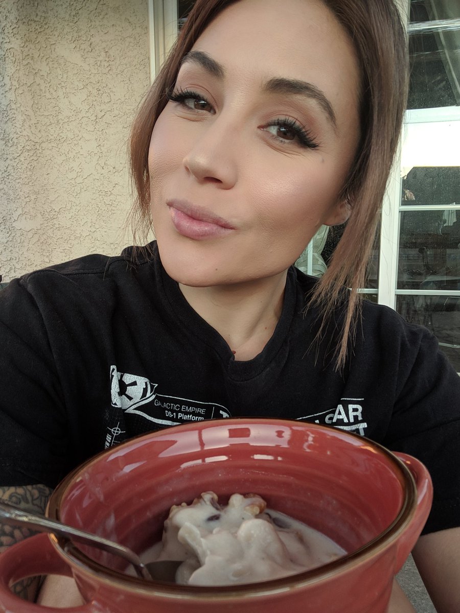 I'm not the Realtor that's going to show up to my clients signings in a full Armani suit, I'll be the one wearing Jeans and a T Shirt, most likely flip flops... But I'm the Realtor that's going to get your home sold, I'll get your offer accepted, because I worked hard for this!!