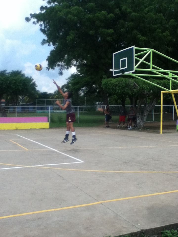 Maykoll_lopez's tweet photo. #Recuerdos2015🏐🏐 https://t.co/umxbf6hRHf