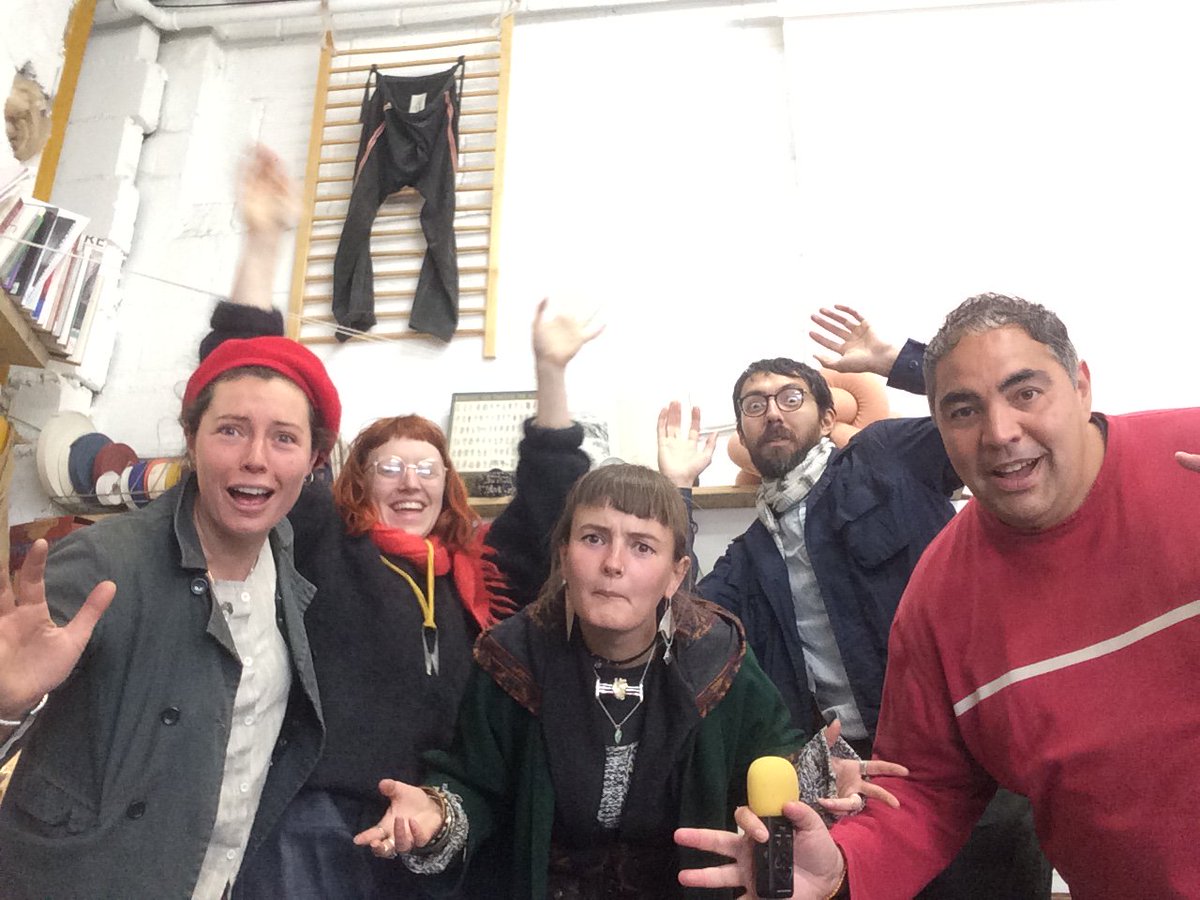 Listen again to my chat with the team from Estate of the Arts in Bedminster. They have an open studio day today till 6pm
bbc.co.uk/programmes/p07…