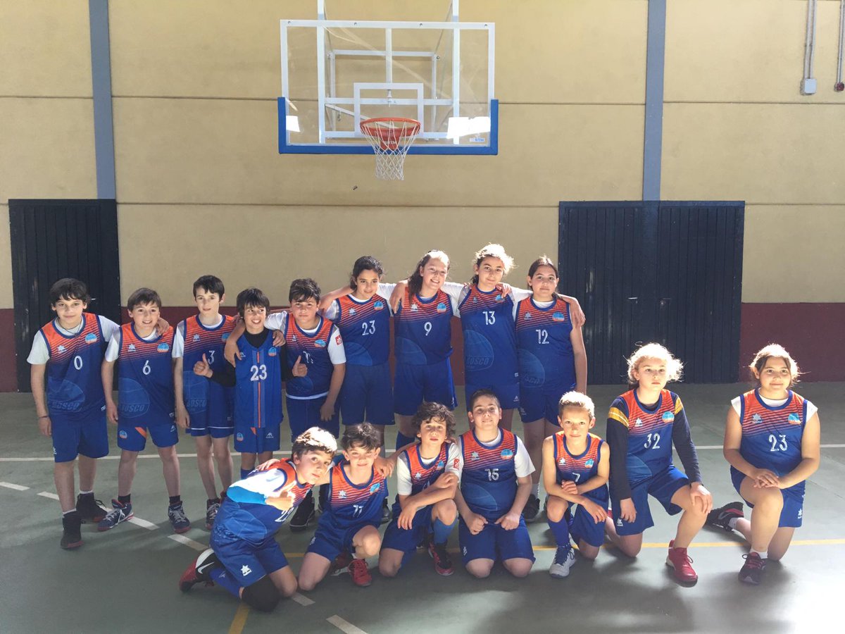 CPBoscoMerida's tweet photo. #MBasket @CPBoscoMerida en la Concentración de esta nañana en @SalesianoMerida.
Muy bien todos.
@FExB https://t.co/olJvuCErVx