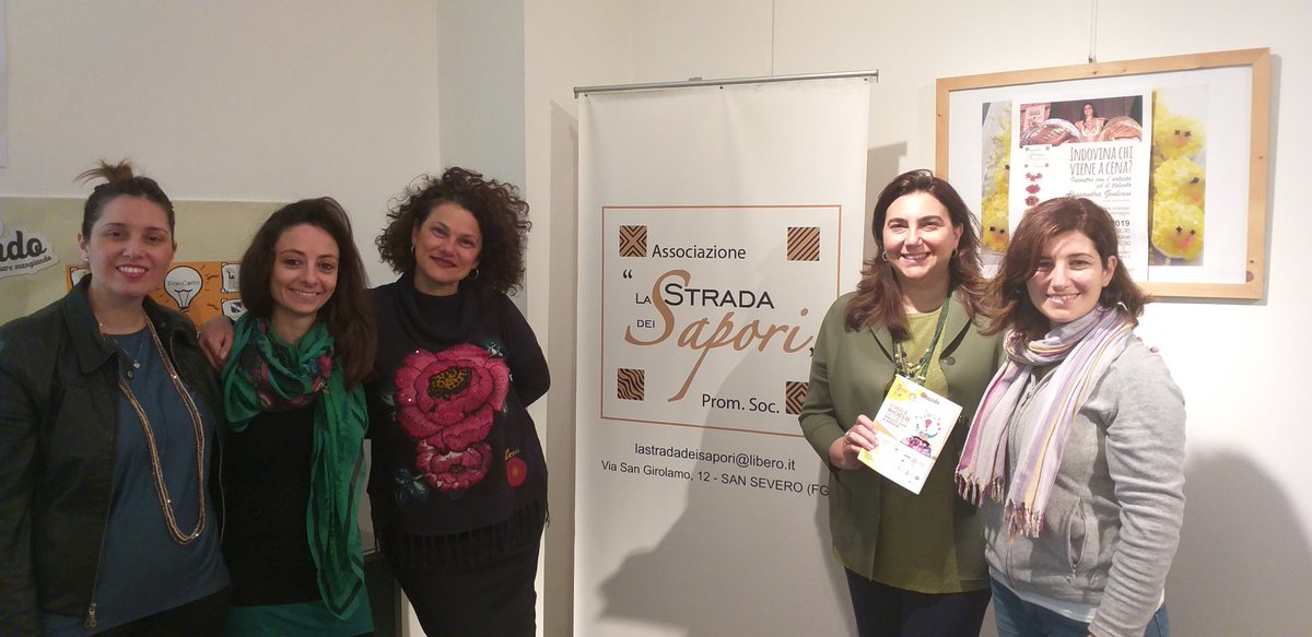 PopCornPress1's tweet image. 🌱 La strada dei sapori sarà presente a #Libando con #SaporiRacCOLTI.
👉Un progetto nato dalla condivisione, tutta al femminile, di cinque aziende dell’agro di #SanSevero.
📌Dal 3 al 5 maggio in Piazza Purgatorio a Foggia.