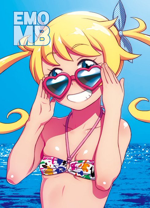 コミ1の新刊はイラスト本だけになってしまいました萌黄えもマイクロビキニ写真集的な本です。B5カラー12P¥200で頒布です 