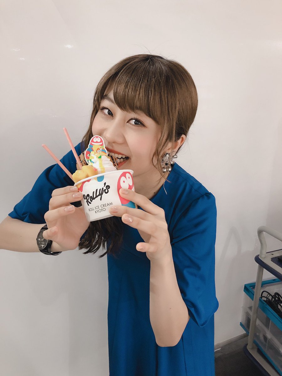 saestain's tweet photo. 休憩中に差し入れアイスでおかパ…いやかしパ🍨🍨でした💕💕 https://t.co/DL7oz9Fr2R