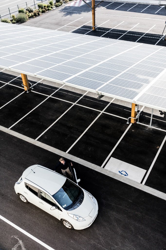 OGuerand's tweet photo. 10,7% : c’est la part d’électricité d’origine photovoltaïque consommée vendredi 12 avril en France ☀️ https://t.co/m0EajF2RTp https://t.co/CXyTeIeurv