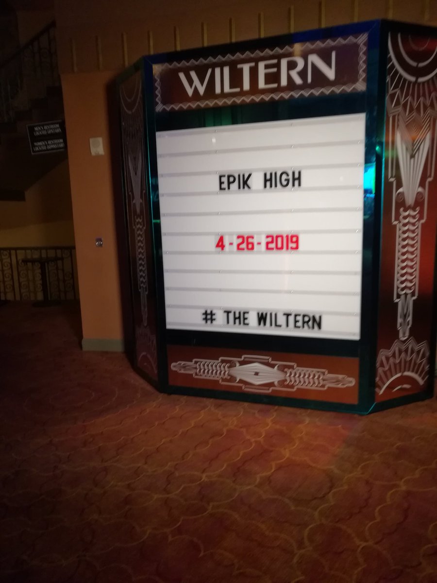 AishelMarie's tweet photo. WOW!!! Amazing Concert👏🏾👏🏾👏🏾 Last concert was 4yrs ago in ATL then NYC... words are not enough to exclaim Epik High...🙌🏾#SleeplessinLA #epikhigh2019tour https://t.co/reUJHwe8fL