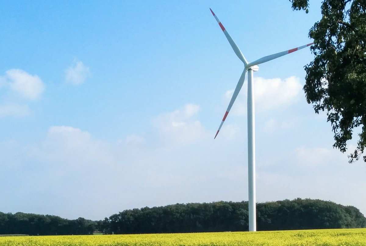 B_Strohmayer's tweet image. Es geht bei der #Energiewende nicht mehr nur um Systemintegration, sondern um Systemadaption. Aufgabe ist ein  auf Erneuerbare Energien und Sektorenkopplung ausgerichteter Umbau des Abgaben-, Entgelte- u. Umlagensystems, inkl. wirksamen CO2-Preisen #TagDerErneuerbaren #100Prozent