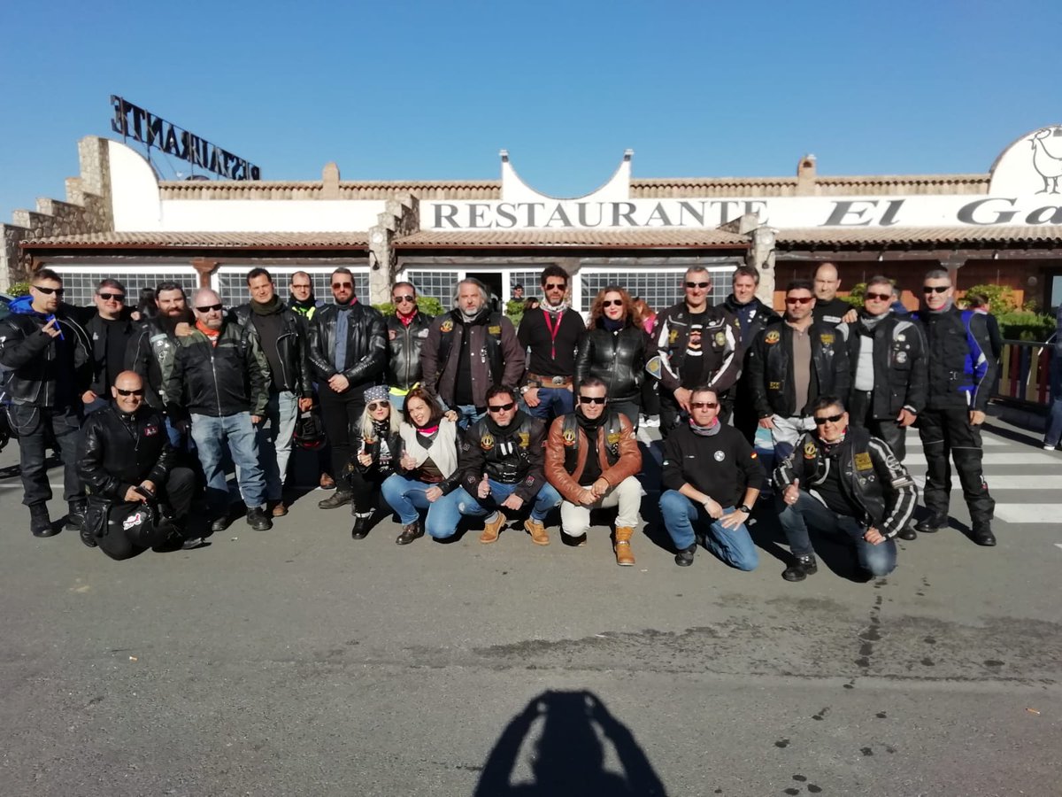 #Moteros y #solidaridad . motores en marcha y a #Plasencia.

#VaportiCarlos #DonaMedula #DonaVida 
#donanteshastalamedula #pequeñoguerrero
#RodandoPorCarlos