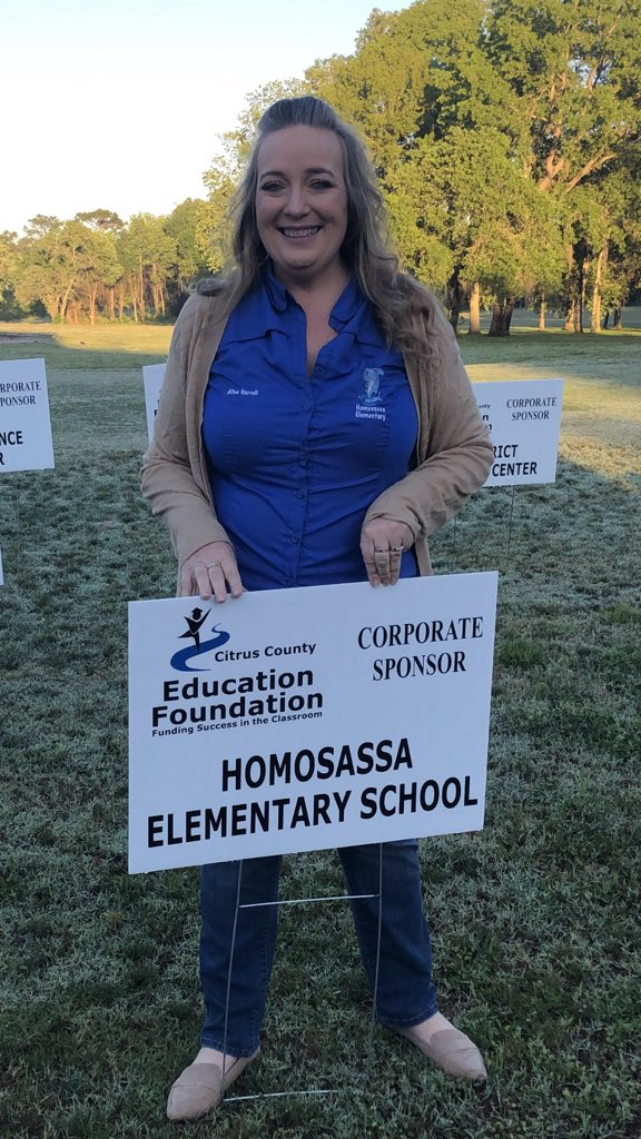 HOMdolphins's tweet photo. Superintendent’s Golf Classic representing Homosassa Elementary! #Dolphinstrong https://t.co/XGhg8o5tE4