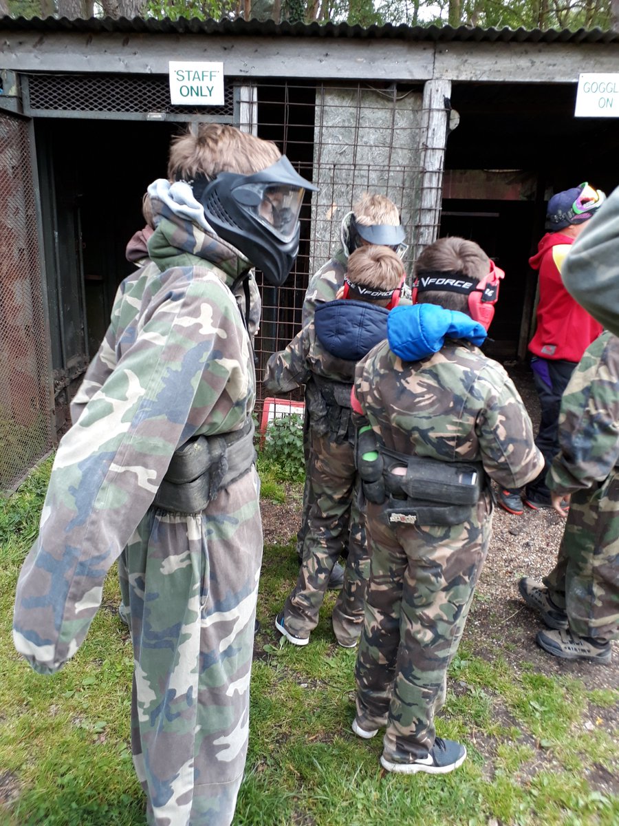 Alex Armstrong tweet media