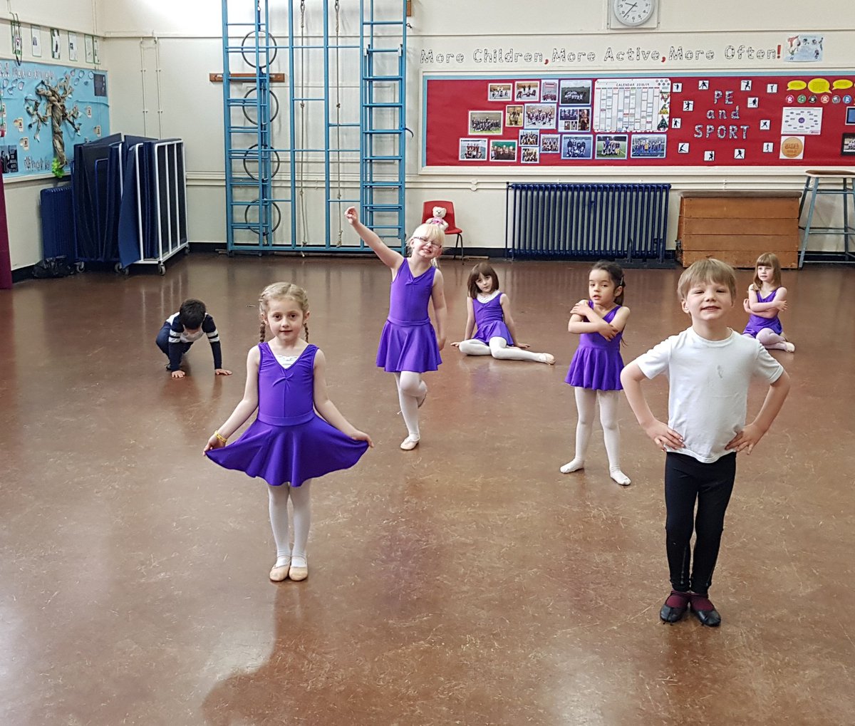 _DanceWorks's tweet photo. Prep Ballet Working Hard! 💕🌟
#timperley #altrincham #sale 
Saturday Mornings 9-9.45am https://t.co/RwgyxdXTXL