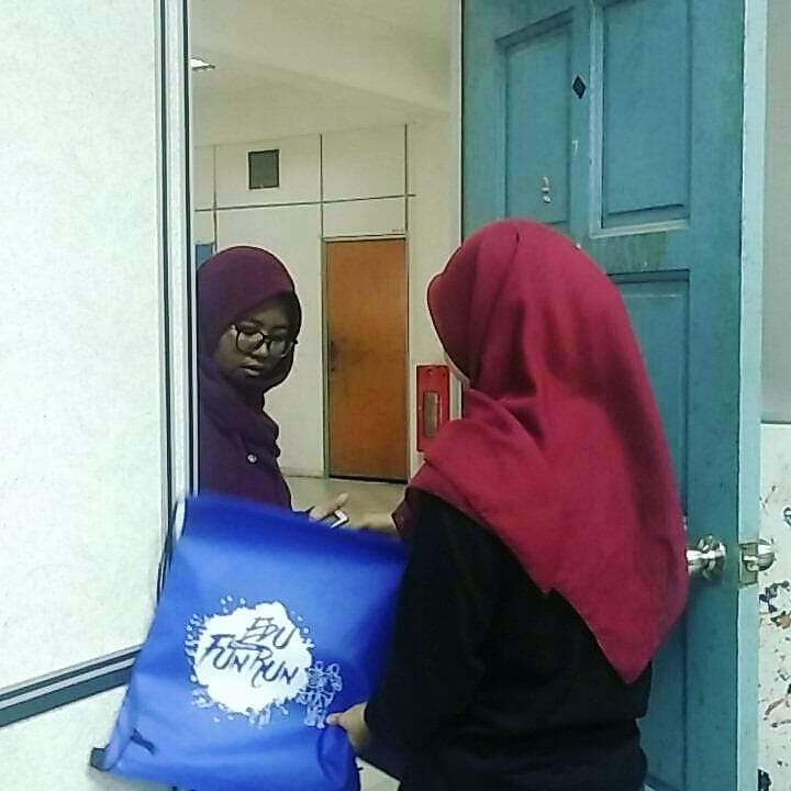 Fun2019's tweet photo. COME AND COLLECT RACE KIT!!!
Time : 9am - 10pm
Location : Bilik SRM, Level 2 Pusanika UKM
Important : Please bring your itinerary
For any info, please contact :
Izzaidah 012-327 3574
Ena 012-285 4947 https://t.co/AohDazbDRj