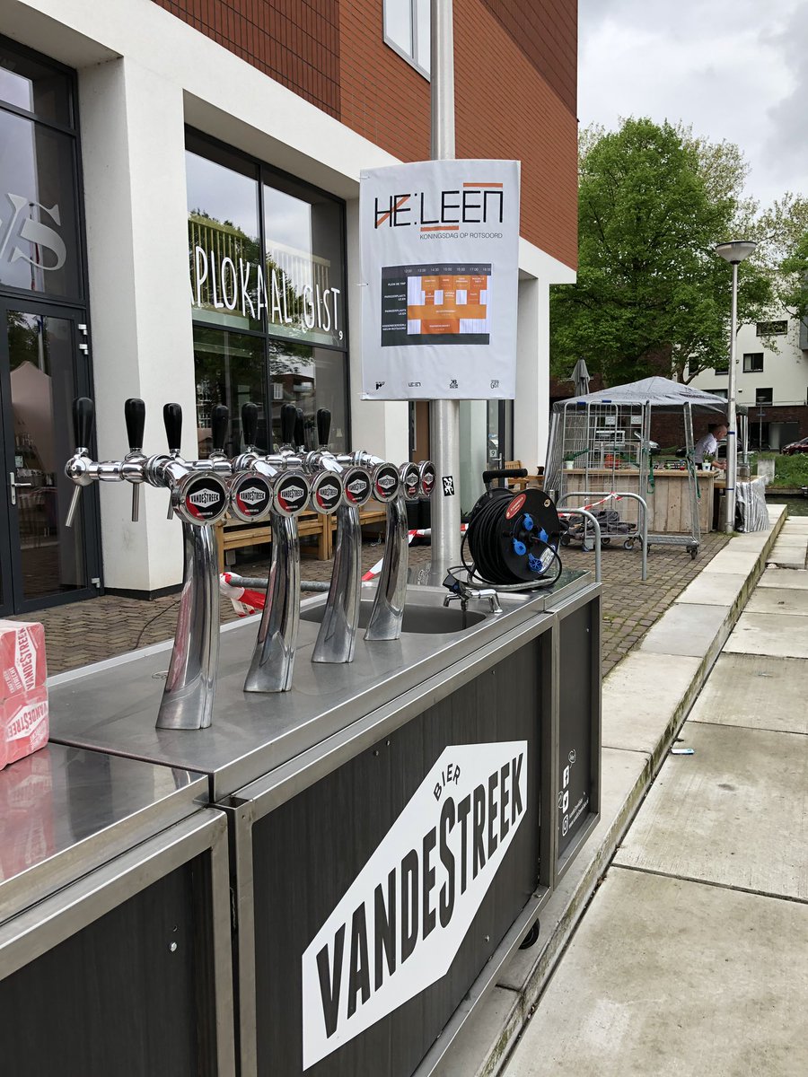 Fijne Koningsdag en kom naar #heleen op De Trip #rotsoord <a href="/taplokaalgist/">@taplokaalgist</a> <a href="/DeHellingNL/">De Helling</a> <a href="/KleineBerlijn/">Klein Berlijn</a> !