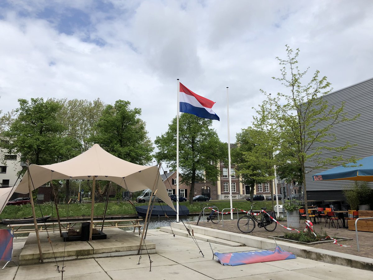 detriputrecht's tweet photo. Fijne Koningsdag en kom naar #heleen op De Trip #rotsoord @taplokaalgist @DeHellingNL @KleineBerlijn ! https://t.co/12CTrW7Sx9