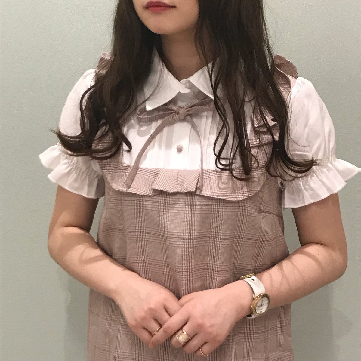 Uzivatel Rojita Na Twitteru New Arrival リボンチョーカー配色サックワンピース チェックブラック チェック ピンク ブラック 7 900 Tax ラッフルとリボンチョーカーが可愛らしく さらっと1枚でレイヤード風に着ていただけるワンピースです Rojita