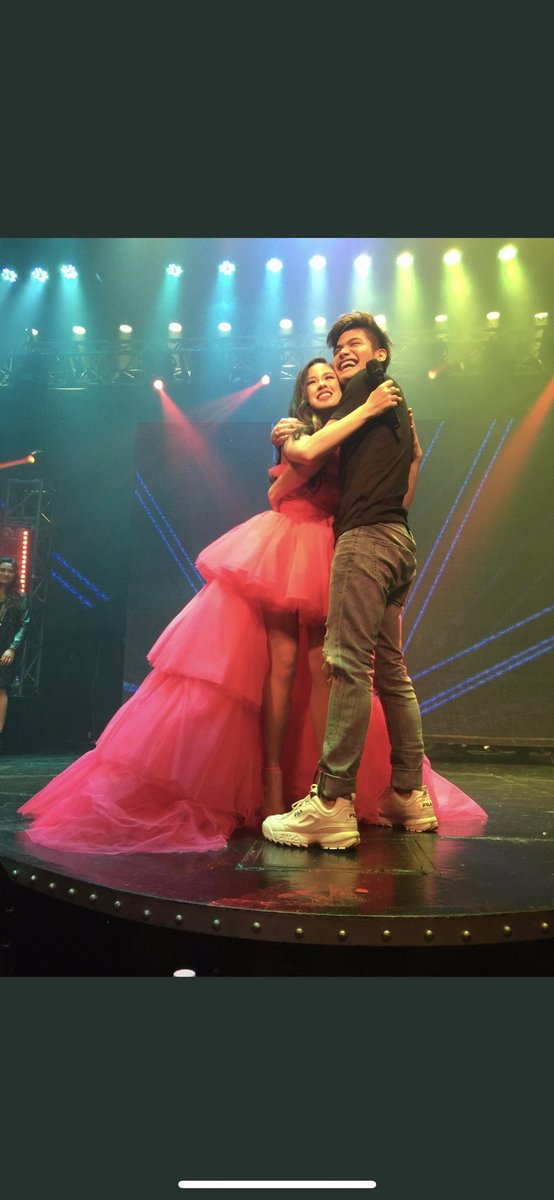 itschristianmo's tweet photo. genuinely happy with u https://t.co/gxhs1lYk0e