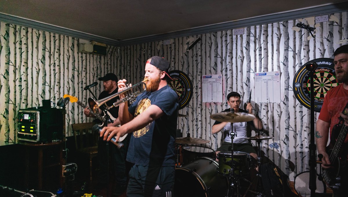 SKUKBOOKING's tweet photo. @broken3ways last night, @YPentan_Mold https://t.co/VXIzIkOYp7
