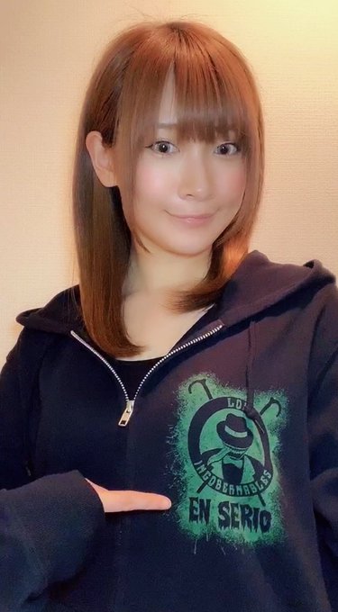 Twitterのコスプレ画像17