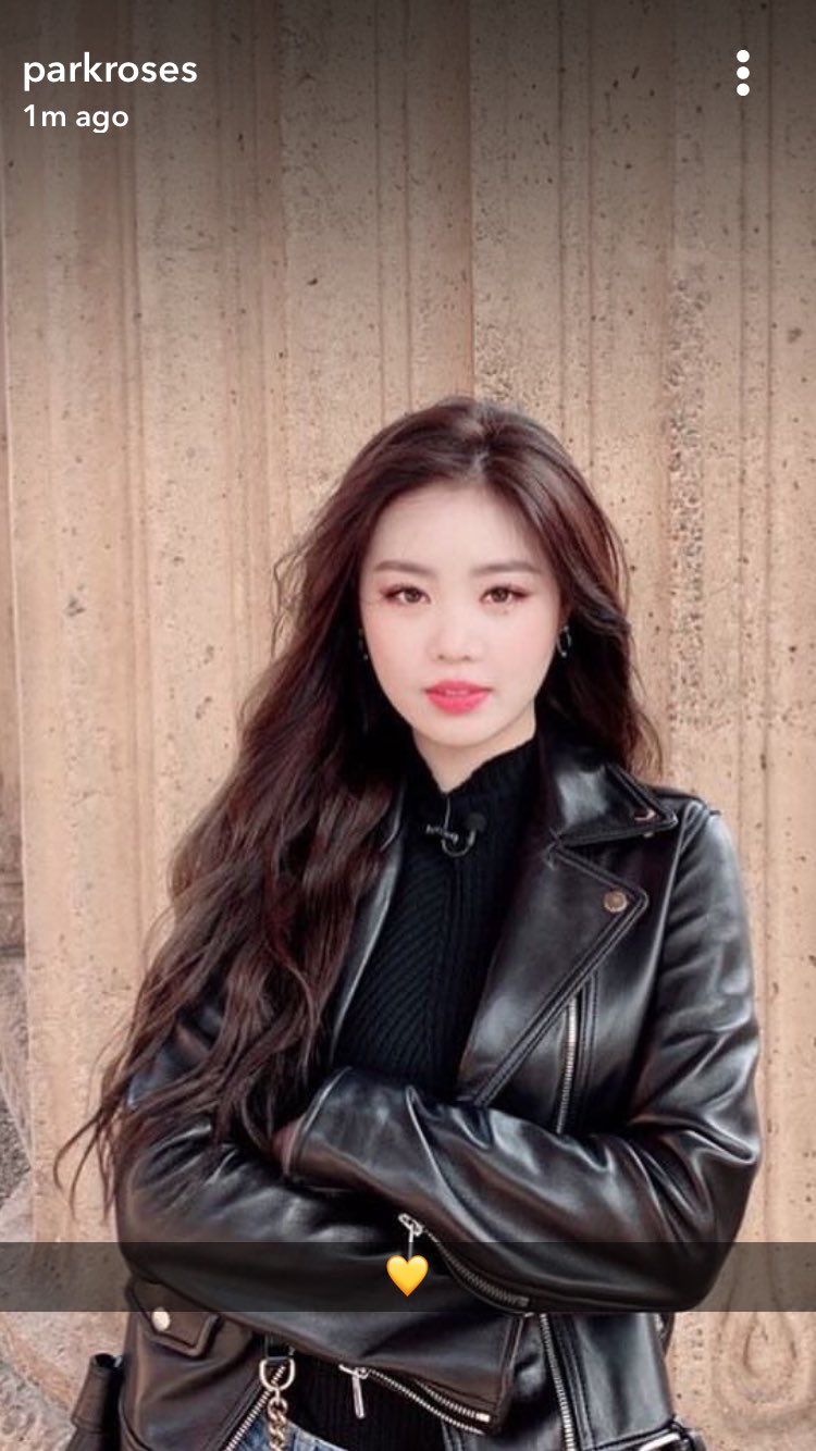 Chaennie au on twitter jealous https t co 9i2wxziviw twitter