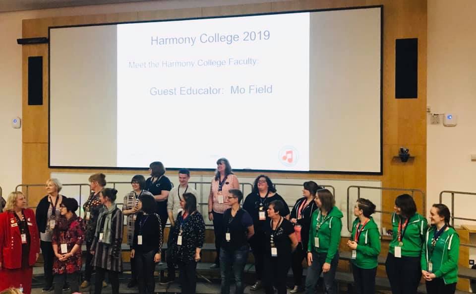CheshireChord's tweet image. Our awesome musical director is part of the @SingLABBS Harmony College faculty today! Can you spot Jo Braham‽ We hope everyone has a fab weekend! 
#mdontour #Labbs #HarmonyCollege2019 #labbshc19 🎶🎵📚