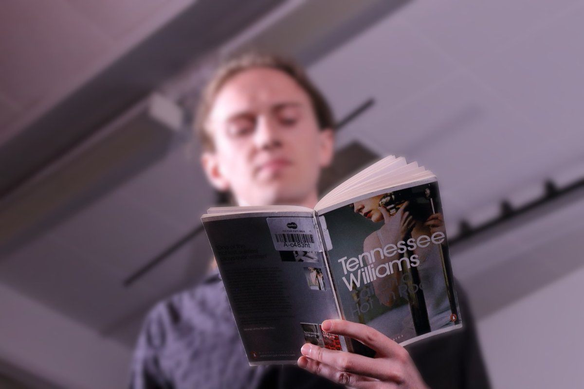 SUSUtheatre's tweet image. A little peek behind the scenes into our upcoming run of #TennesseeWilliams "Cat on a Hot Tin Roof" at @TheAnnexSoton 8 - 11 May, 19:30. Tickets from £5.