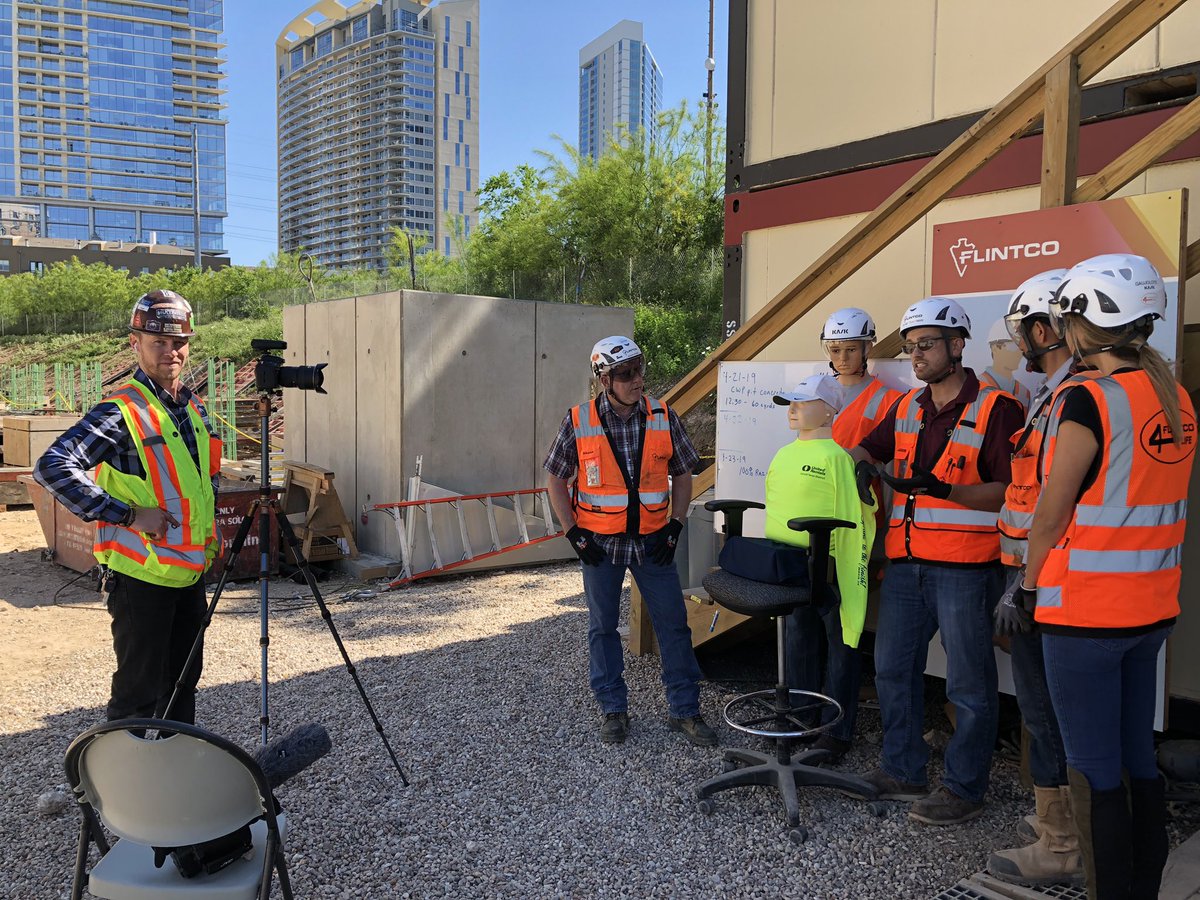 sbgreer24's tweet photo. Our @Multivista #Austin team is always tracking new trends and smart ways to improve construction. How about new hard hat technology from #kask ?! @Flintco is taking head  safety to a new level. #worksmart https://t.co/qIs61S31Ro