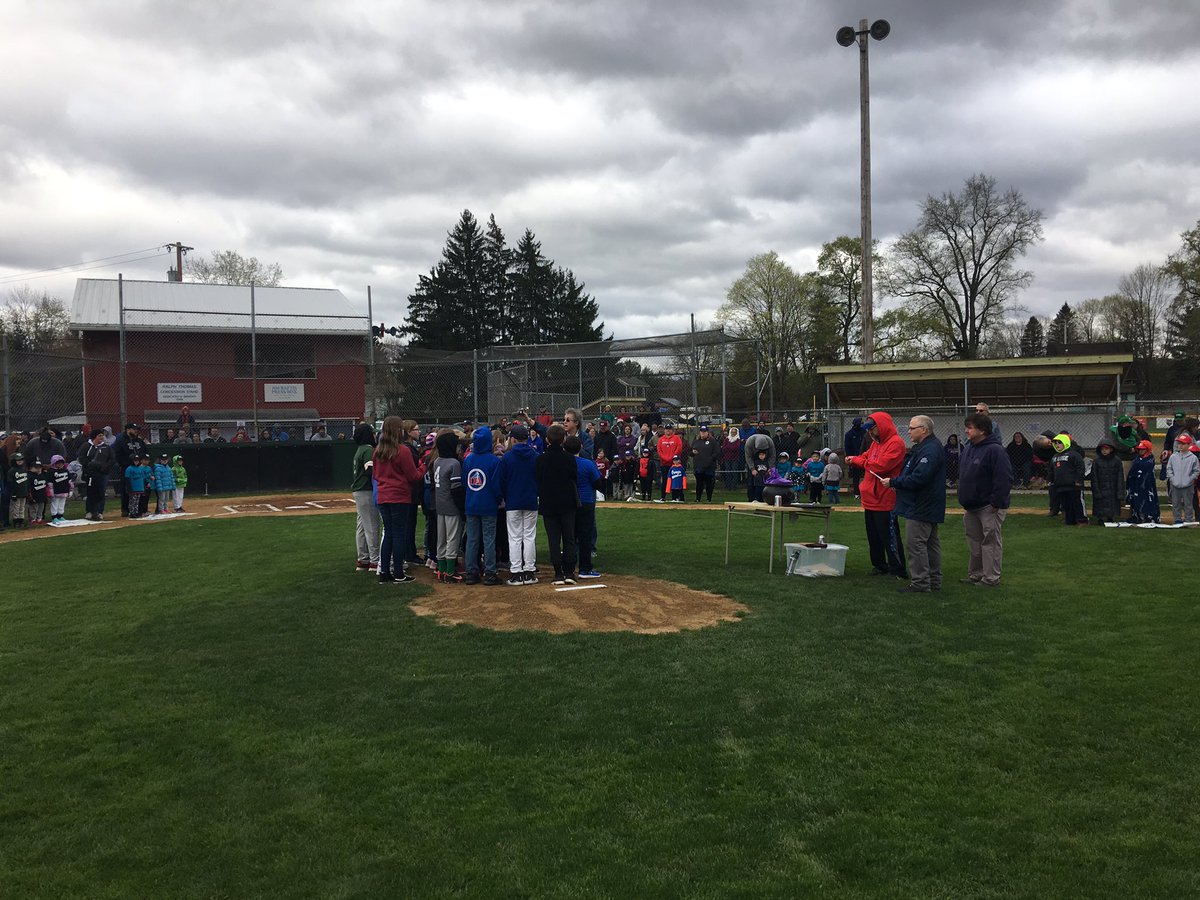 Green__Corey's tweet photo. Another outstanding opening day for @OwegoLL . The leadership of @Scottrollison1 and his OLL Board has been incredible and things are moving to a different level. The number of kids and community involved is tremendous! #programsontherise @ofa_baseball @ofa_softball https://t.co/5Uw3pKGr0Y